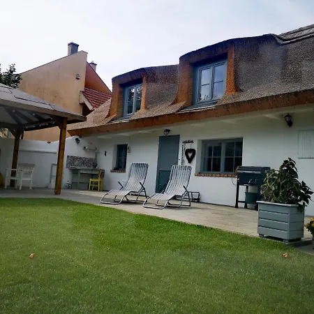 Apartment Velelak