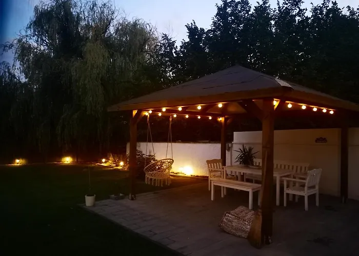 Apartament Velelak *